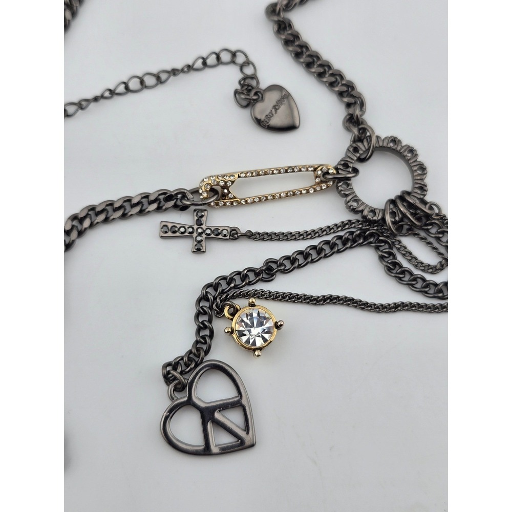 Vintage Betsey Johnson Gunmetal Charm Paperclip Lariat Y Necklace - Picture 2 of 2